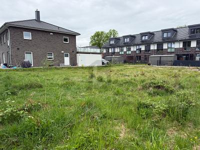FAMILIENFREUNDLICHE UMGEBUNG MIT VIEL POTENZIAL - Grundstück Steinburg | Angebot:26779992
