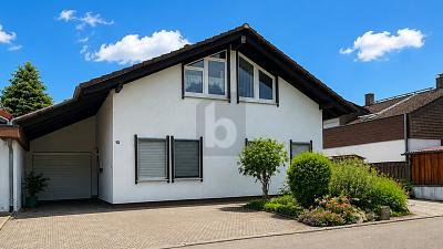 FAMILIENGLÜCK IN BESTER LAGE - Doppelhaushälfte Lauchringen | Angebot:27093300