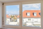 BEZUGSFREI – GEMÜTLICHE MAISONETTE – DACHTERRASSE – DUSCHBAD MIT FENSTER – TG-PARKER - Maisonettenwohnung Dresden Strehlen | Angebot:25857011