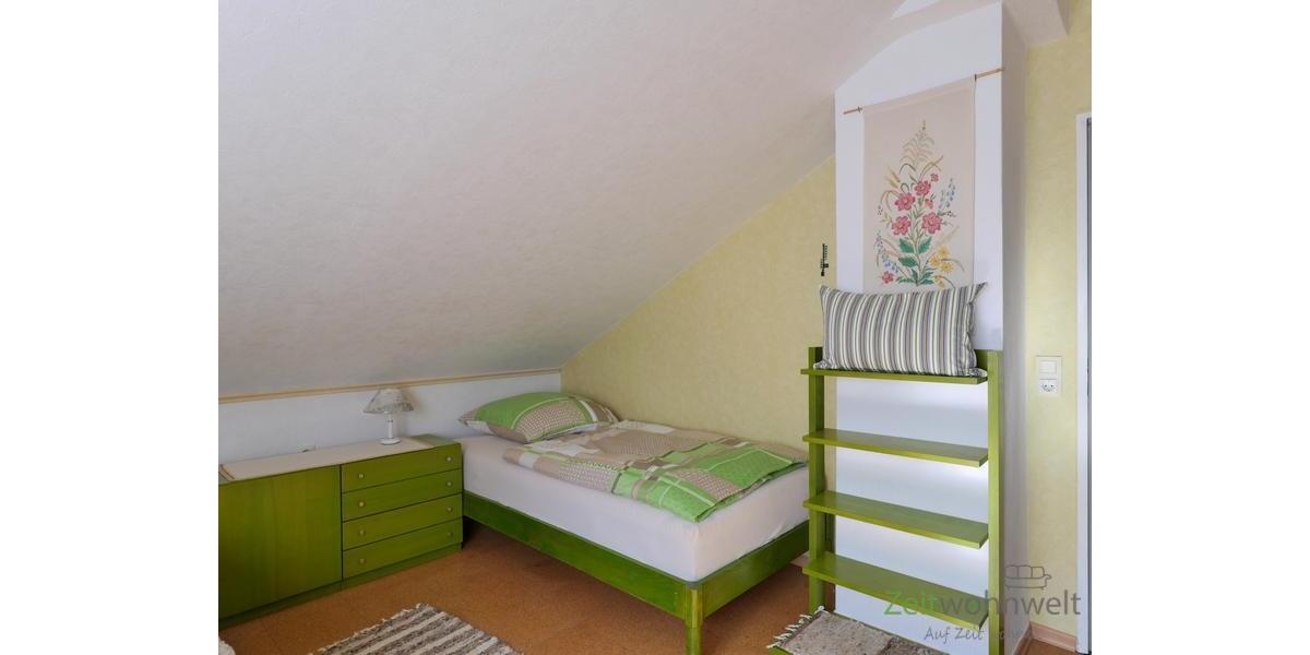 Blick zum rechten Bett