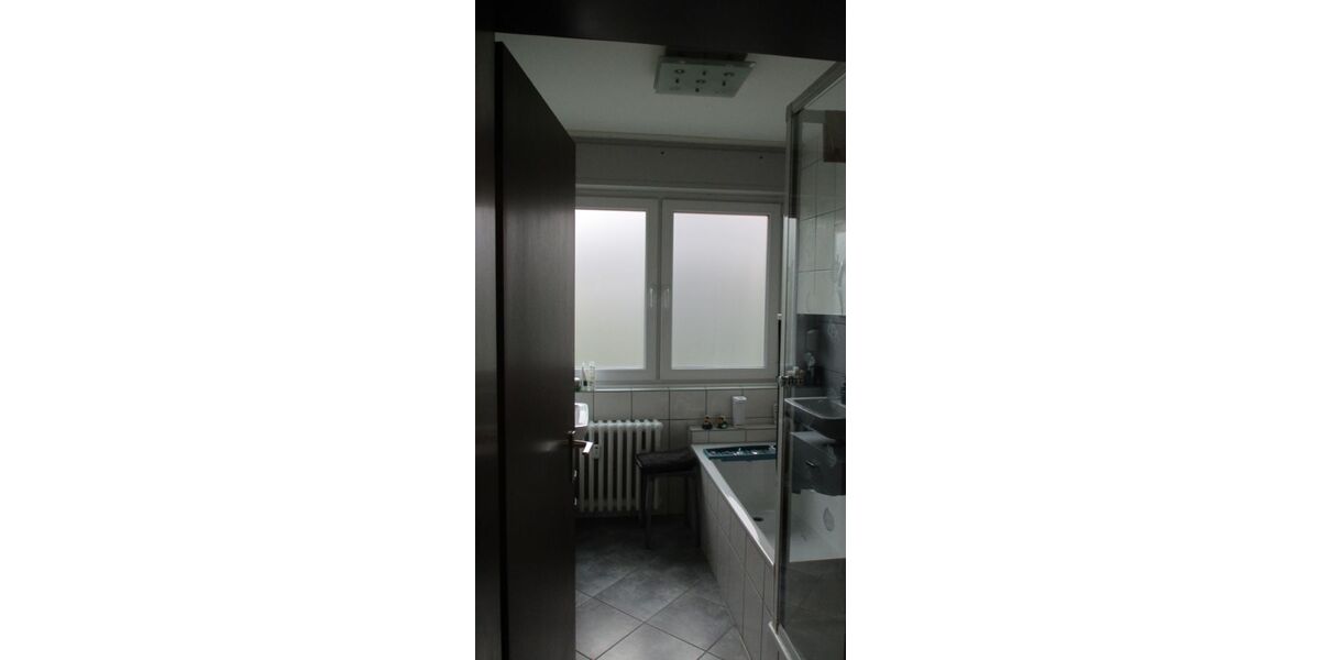 Bild 13 Badezimmer