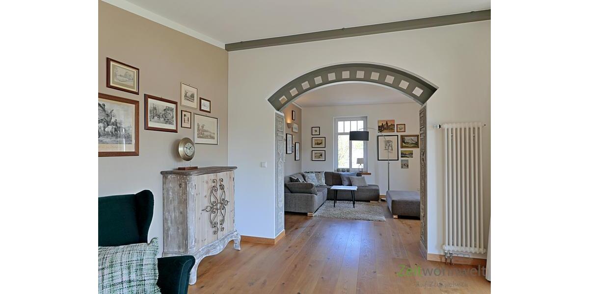 Blick von der Loggia zum Wohnzimmer