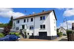Großzügiges Wohnen für zwei Generationen: Poolbereich mit Poolbar und barrierefreiem EG - Zweifamilienhaus Katzweiler | Angebot:27159280