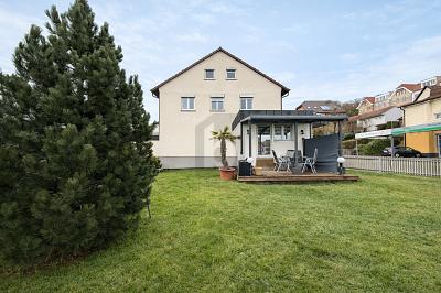 ELEGANZ TRIFFT KOMFORT IN MAULBRONN - Erdgeschoßwohnung Maulbronn | Angebot:27095186