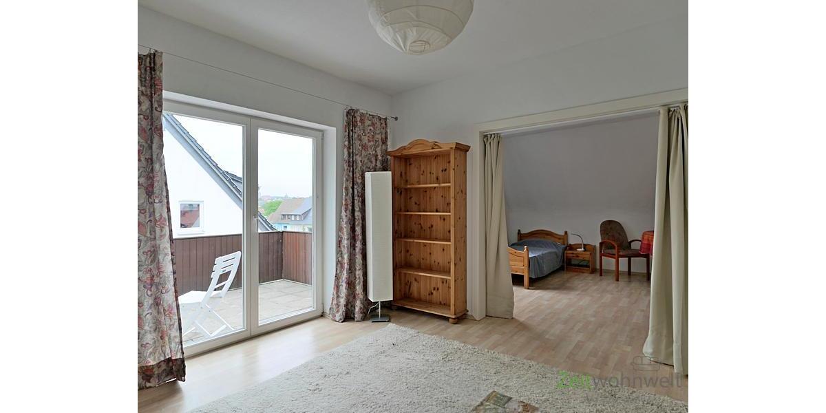 Blick vom Sofa zum Schlafzimmer