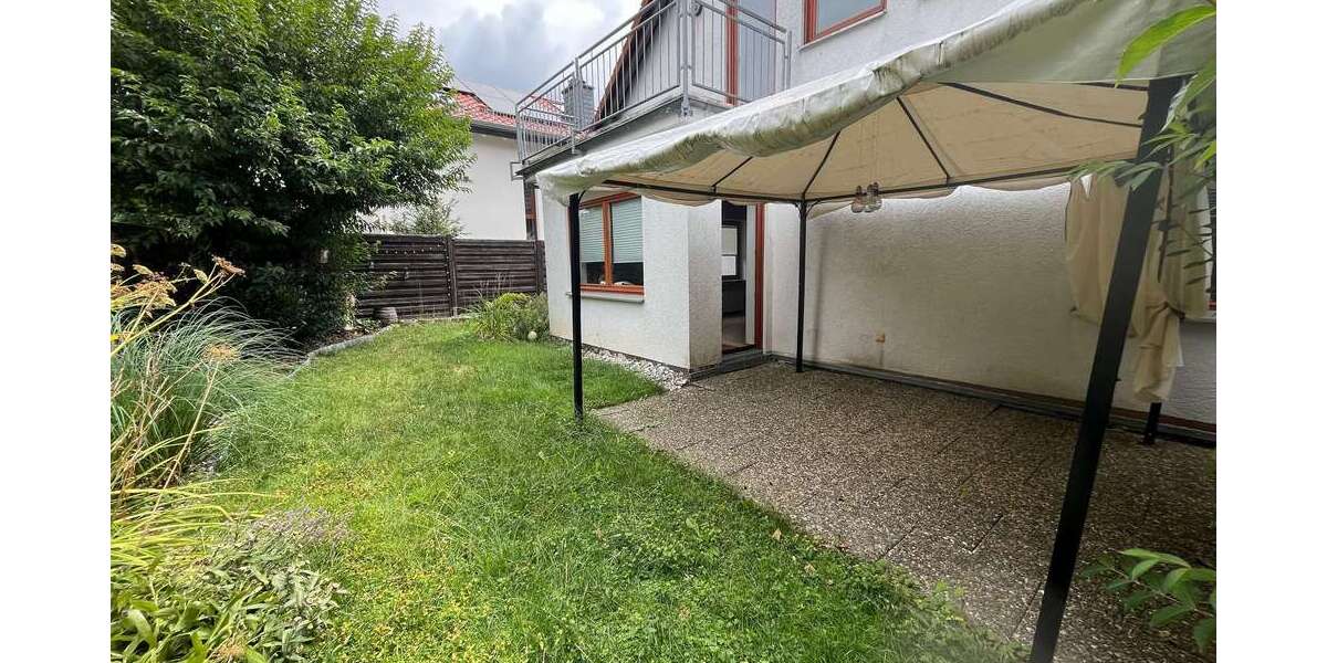 Garten mit Terrasse
