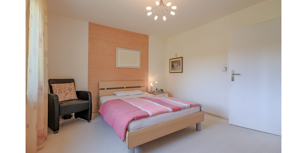 Schlafzimmer 2