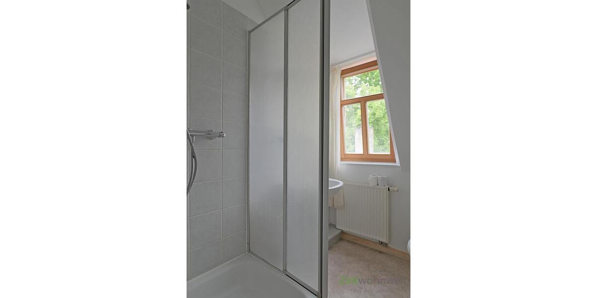 Dusche im Bad