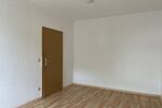 Treppensteigen ade - schön geschnittene Wohnung mit Balkon und Tageslicht-Bad im Hochparterre!!! - Erdgeschoßwohnung Chemnitz Ebersdorf | Angebot:21543595