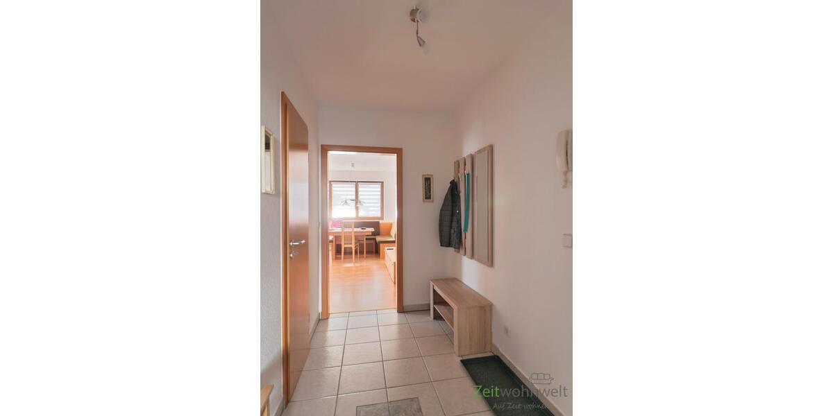 Wohnungsflur mikt Garderobe