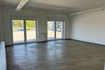 Interessante Lagerhalle mit Laderampen u. Bürofläche - Gewerbeobjekt Steyerberg | Angebot:27323622