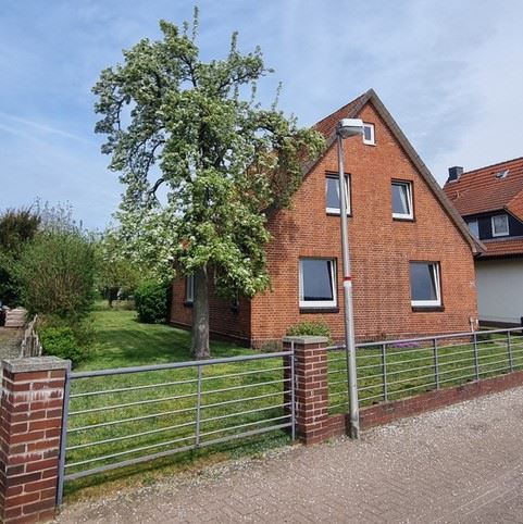 Gepflegtes Einfamilienhaus in exponierte Lage! - Einfamilienhaus Stolzenau | Angebot:27323609