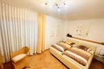 Doppelte Chance in Neulewin:Pension als Kapitalanlage nutzen & EFH sanieren Neubau auf 2.939 m² GST - Gewerbeobjekt Neulewin | Angebot:27072260