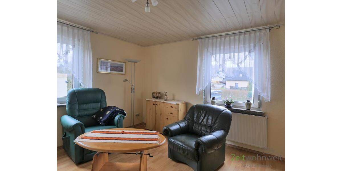 (EF1231_M) Zwickau: Oberlungwitz, preiswerte möblierte Wohnung mit PKW-Stellplatz, Dusche, Waschmaschine - Etagenwohnung Oberlungwitz Oberlungwitz | Angebot:26548567