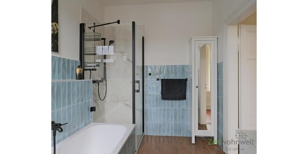 Dusche im Bad