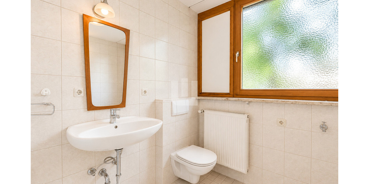 Badezimmer EG