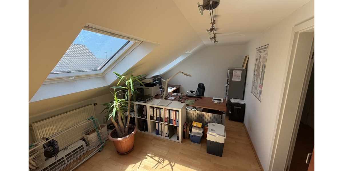 Büro / Zimmer