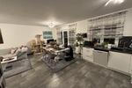 MODERN, ZENTRAL, NEUWERTIG, KÜCHE UND PARKPLATZ - Etagenwohnung Merzig | Angebot:27145289