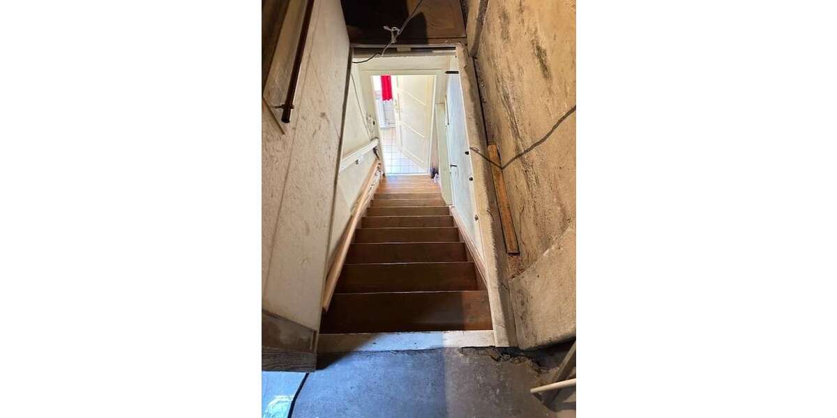  Treppe zum DG