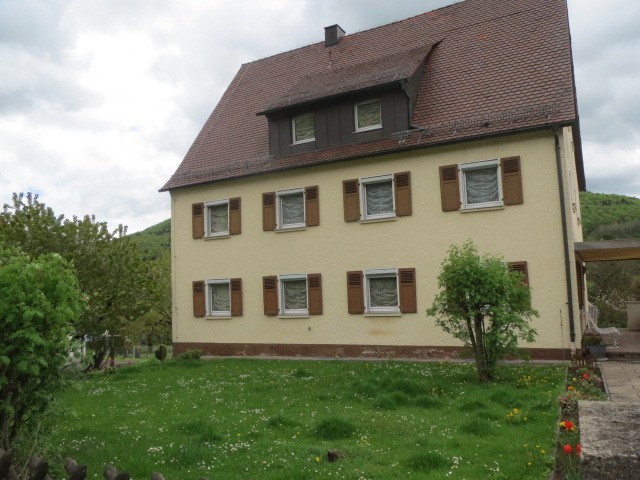 4-Zimmer-Wohnung im Erdgeschoss in Hohenstadt