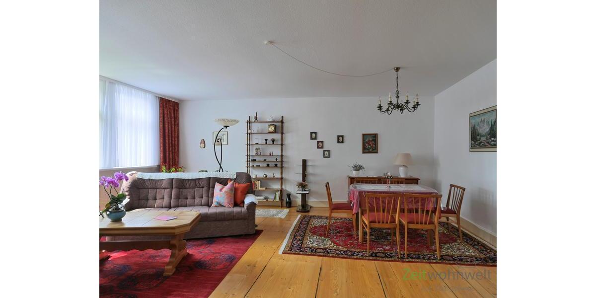 Blick ins Wohnzimmer