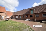 3 Wohnungen je 60 m² + mehrere Hallen Carport + Freifläche 1000m² + Parkflächen Garagen Carports - Gewerbeobjekt Barenburg | Angebot:18624765