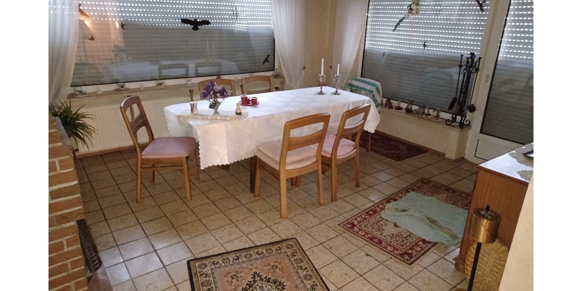 Bilder rückwärtiges Zimmer EG (2)