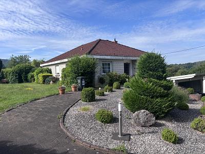 ALLEINLAGE, TOP GRUNDSTÜCK, GEPFLEGT, 3 GARAGEN - Einfamilienhaus Schmelz | Angebot:27145224